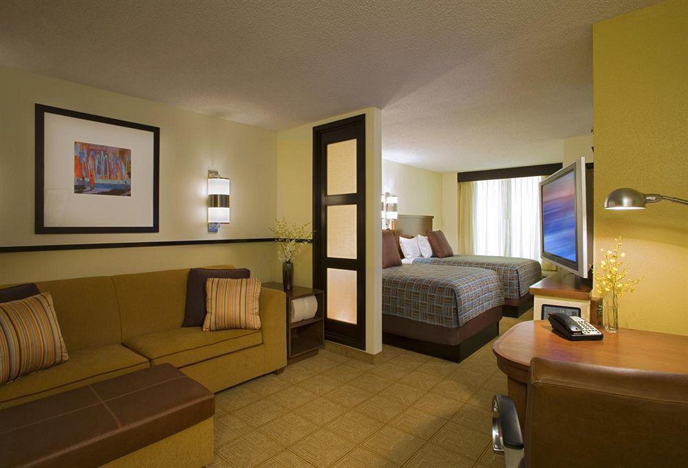 Hyatt Place Chicago - Lombard/Oak Brook Habitación foto